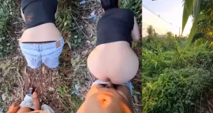 คลิปโป๊ไทยเย็ดกันข้างถนนในป่าละเมาะหลบมุมสายตาคนนิดหน่อยแล้วยืนซอยหีแฟนxxxoutdoor